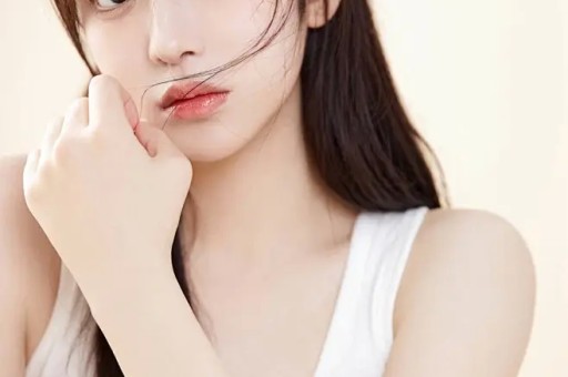 陪睡早过时！女星自曝被注射不明物内娱多深？