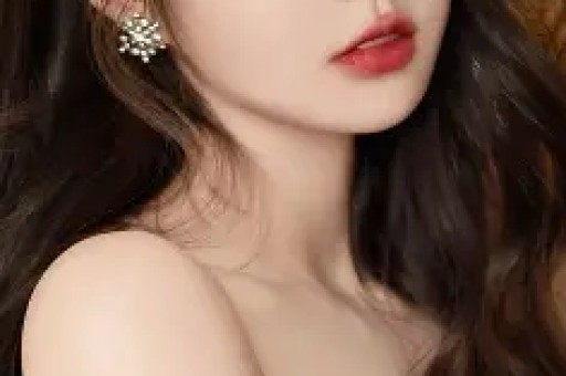 不知羞耻！女教师多次旷工出轨露骨聊天记录被扔学校千人群